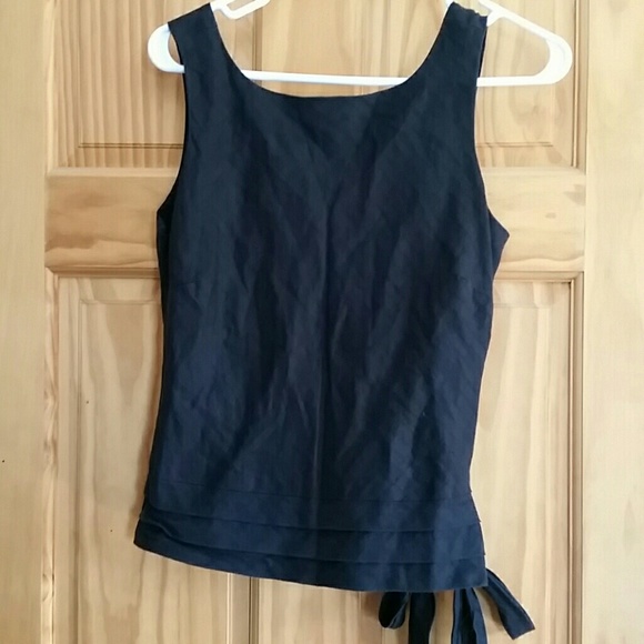 Alexandra Bartlett Tops - Alexandra Bartlett linen tank Alexandra Bartlett Tops - Alexandra Bartlett linen tank